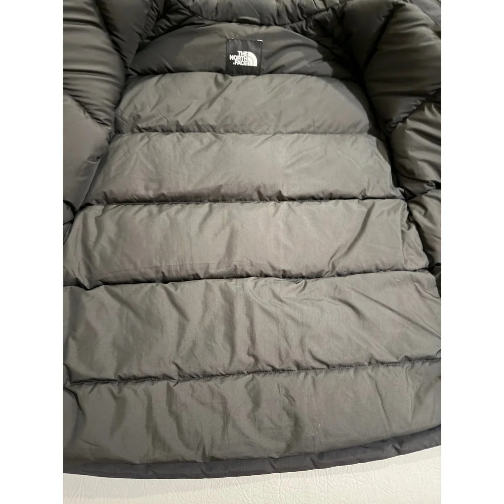The North Face Down Parka Mens Small Black 550-Fill DryVent Hooded Jacket‎